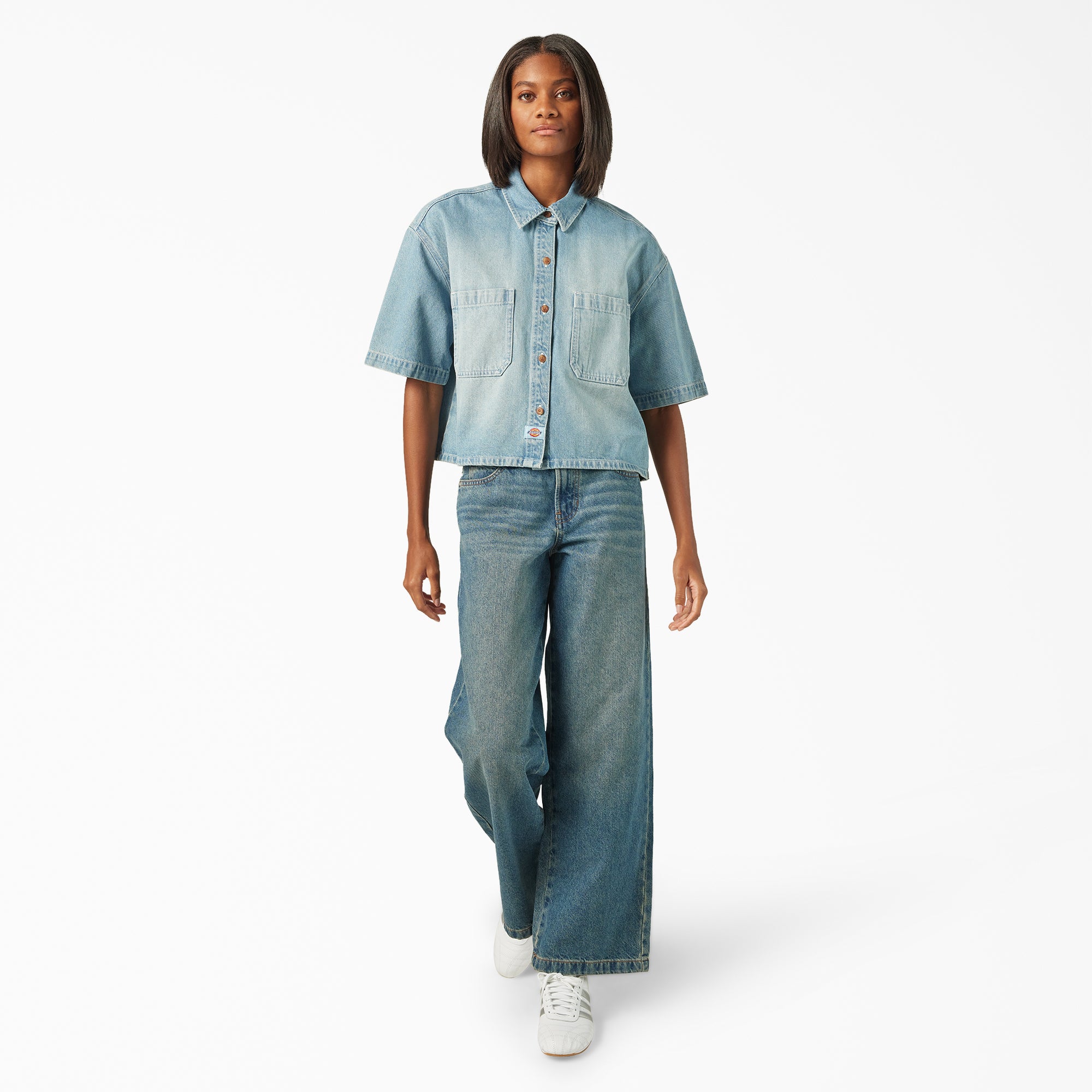 Women's Cropped Denim Work Shirt - Image 4